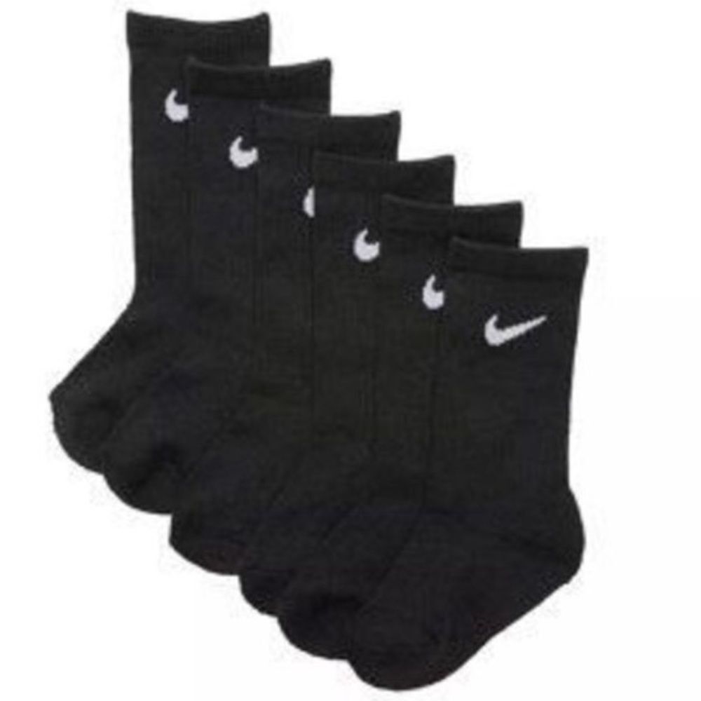 #615. Nike NWT 6Pk. Kids Performance Basic Black Socks